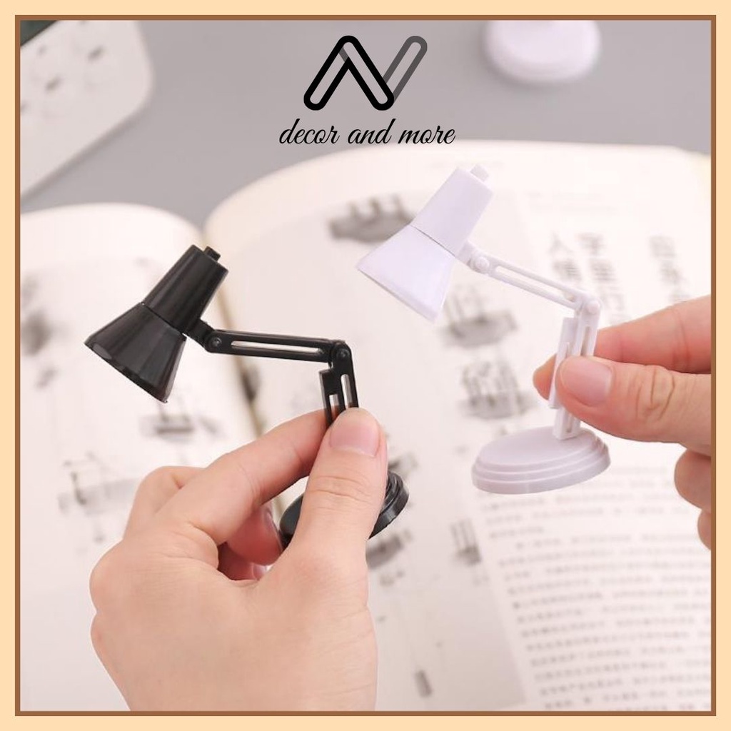 Đèn đọc sách mini bóng led để bàn, kẹp sách xinh xắn, decor bàn học