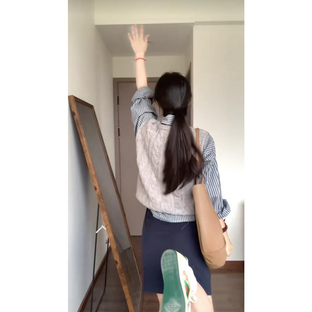 67816 Áo vest / Áo Sơ Mi / Váy Dệt Kim Họa Tiết Viền