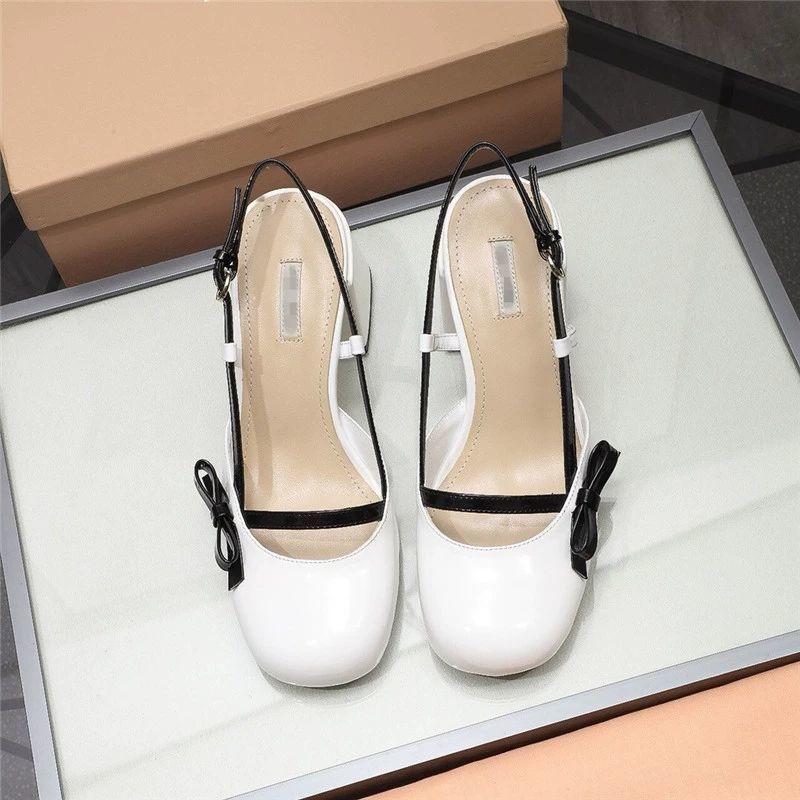 Phong cách cổ tích hàn quốc mary jane mid giày / dép có khóa cao gót size lớn lên đến 41