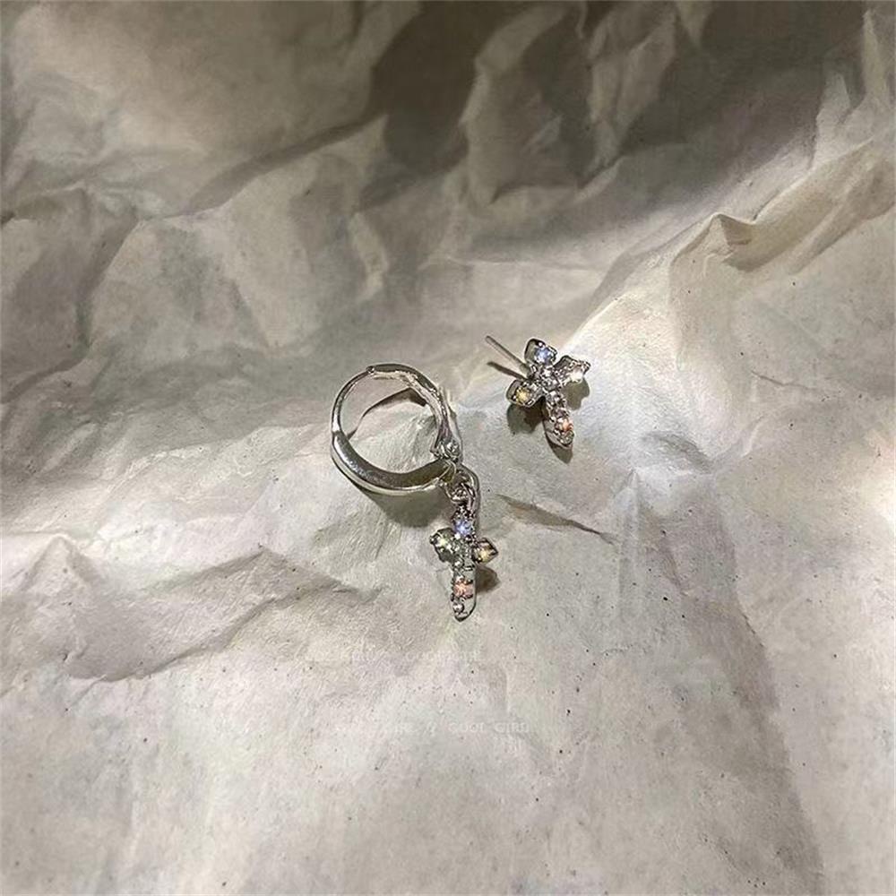 Bông Tai Chữ Thập Đính Đá Lấp Lánh Sang Trọng Thời Trang Dự Tiệc 1 Cái Cho Bạn Gái