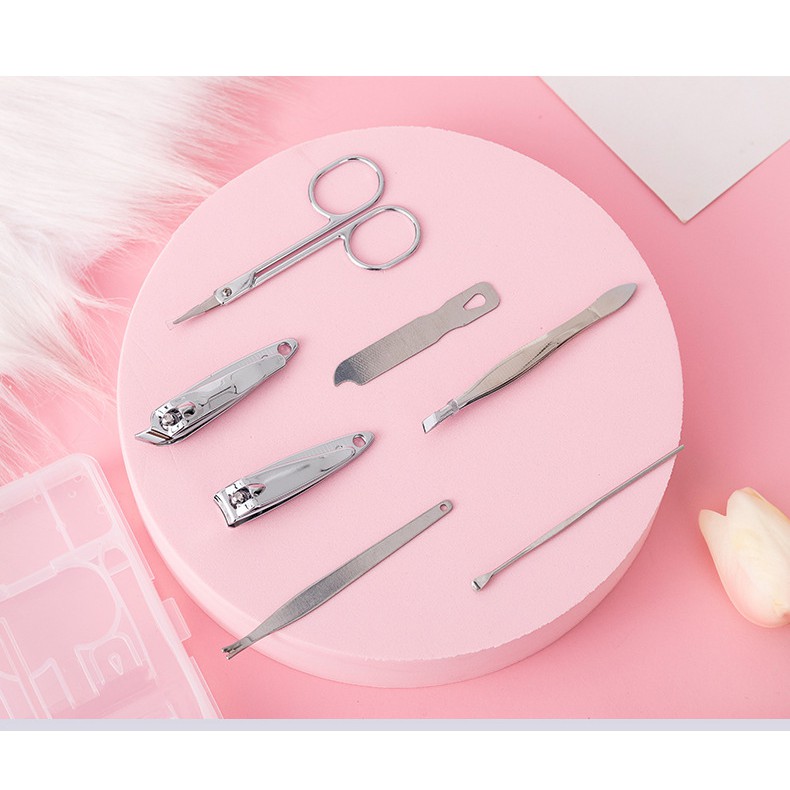 Set Bấm Móng Tay Gồm 7 Chi Tiết Có Kèm Hộp Xinh Xắn Tiện Lợi GIAO NGẪU NHIÊN – Dumi Shop