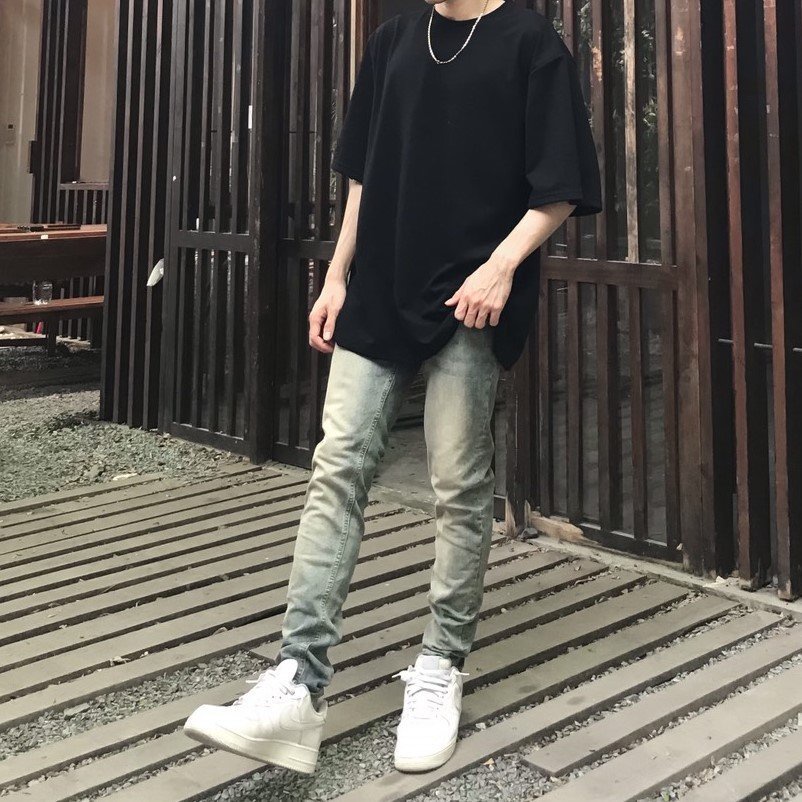 Quần jean nam cao cấp streetwear AMA màu xanh wash bụi form slimfit chất jean co giãn, thoải mái.