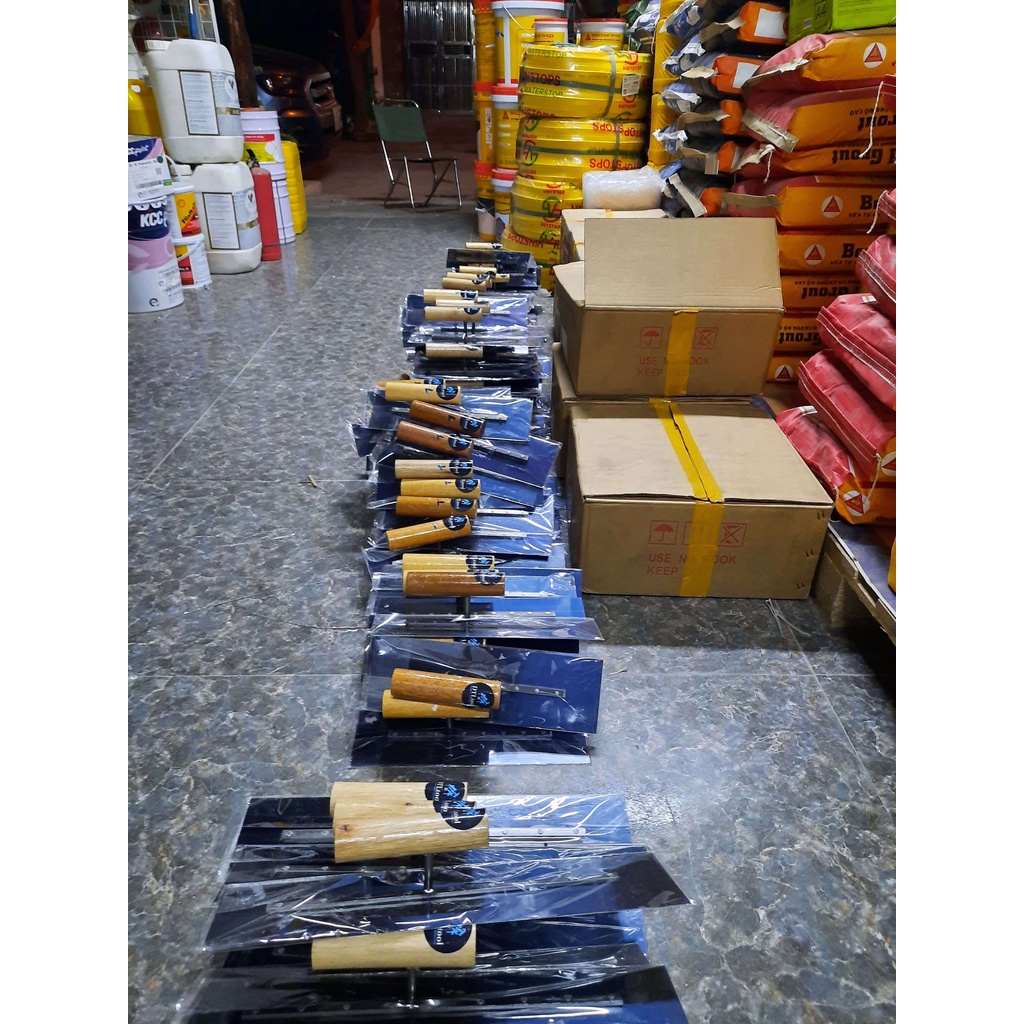Bay bả phẳng dài 40cm. Bàn bả phẳng chuyên thi công Epoxy, thi công chống thấm Polyurethane, Neomax 201