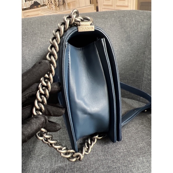Túi xách cn boyy si cổ size 28