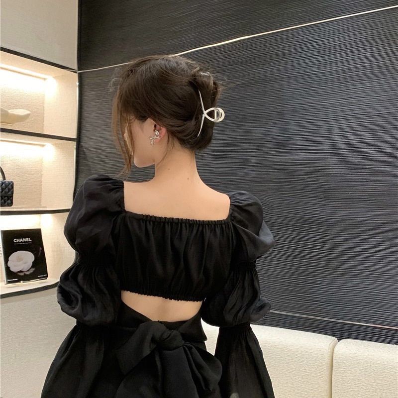 Áo tay phồng cổ vuông cột nơ
