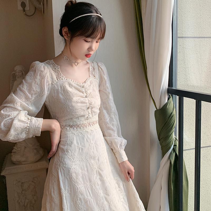 Đầm Dài Tay Phối Ren Họa Tiết Thêu Phong Cách Pháp Thời Trang Cho Nữ