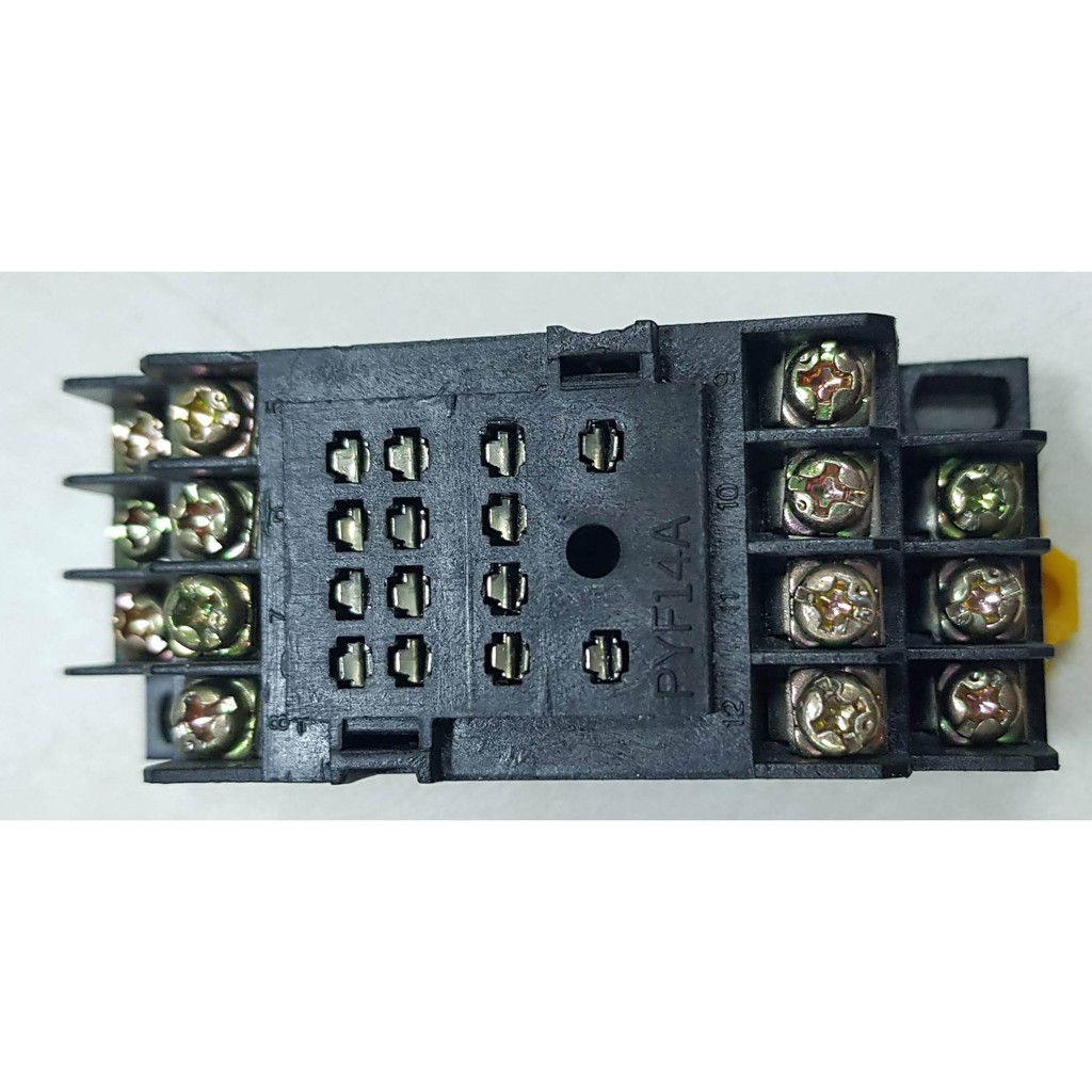 ĐẾ RELAY KIẾNG OMRON PYF14A