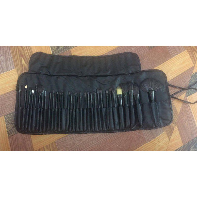 Cọ trang điểm 24 cây,,,