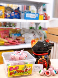Kẹo con mắt Trolli