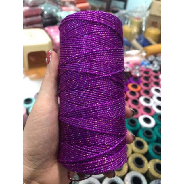 Sợi Thô kim tuyến 7 màu. Thô 2mm đan móc túi ví 30k 1 cuộn(hàng mới, lạ, đẹp)