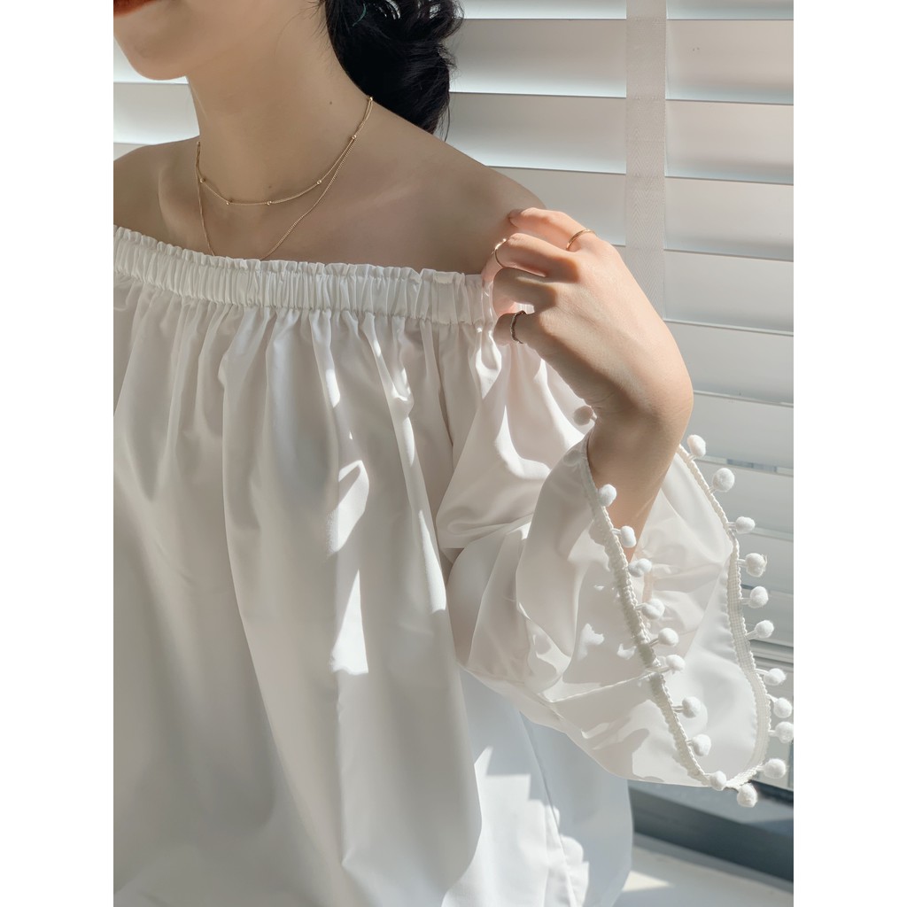 áo trễ vai viên tay cục bông TKA255 1994closet