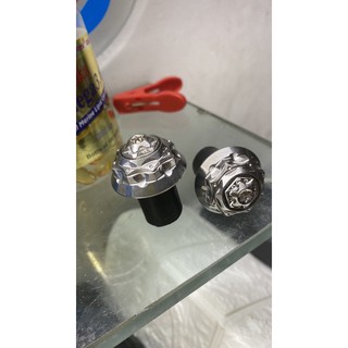 gù salaya inox gắn xe máy ( giá 1 cặp )