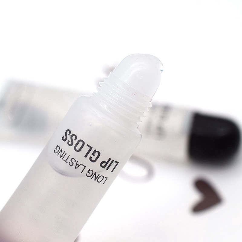 Son bóng dưỡng ẩm môi tiện dụng