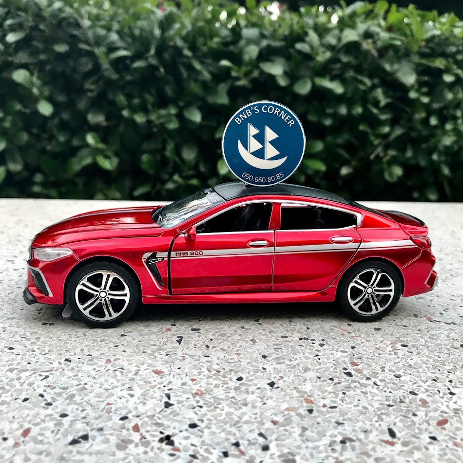 Mô hình xe BMW M8 phiên bản độ Manhart tỷ lệ 1:32