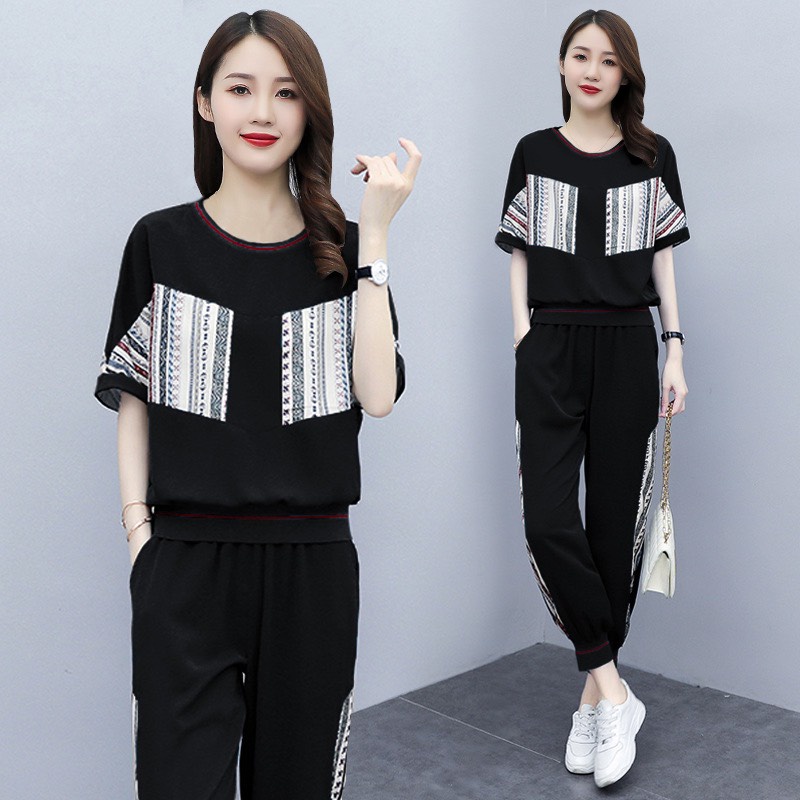 Bộ đồ thể thao nữ, Quần áo thể thao bo chân phối kẻ, chất liệu da cá cao cấp, co giãn thoáng mát, kiểu dáng thời trang