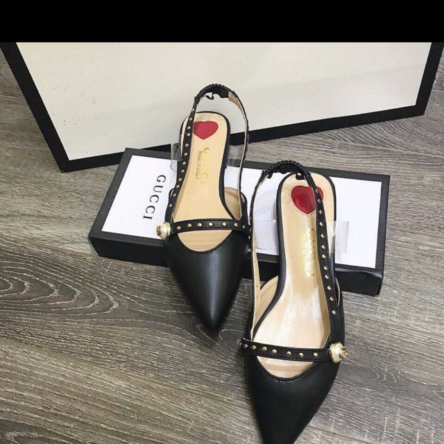 dép sandal tim mũi nhọn thời trang