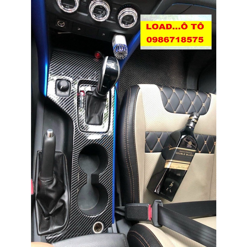 Ốp Nội Thất Carbon Mazda BT50 2020-2016 Mẫu Vân Carbon Cao Cấp