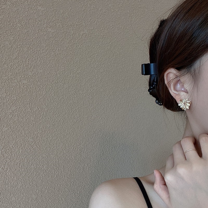 Khuyên Tai Bạc 925 Hình Hoa Mới