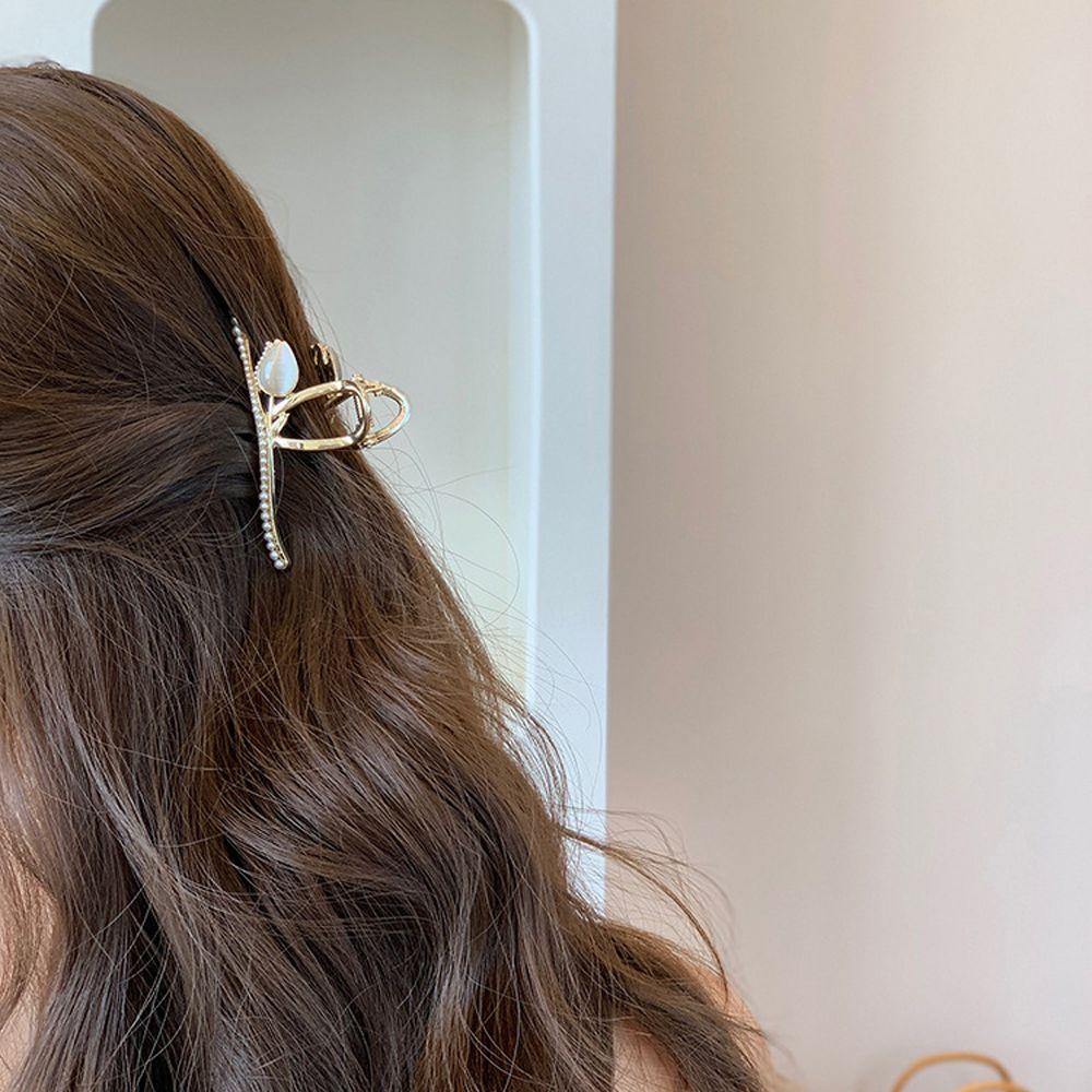 Kẹp Tóc Móng Vuốt Hình Hoa Tulip Ngọt Ngào Cho Nữ