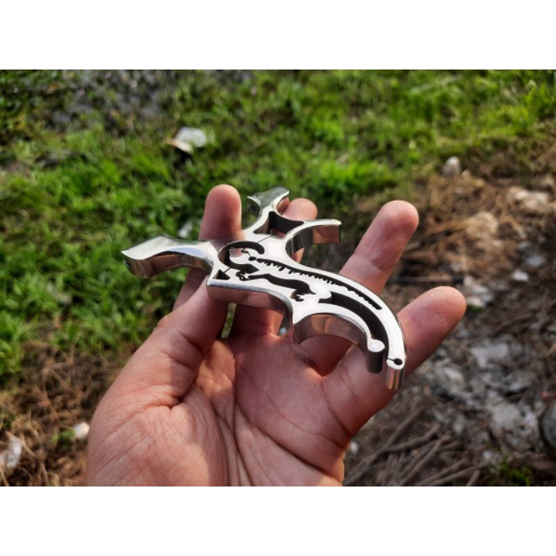 Ná Cao Su Dây Dẹp Con Thằn Lằn Trạc Gài