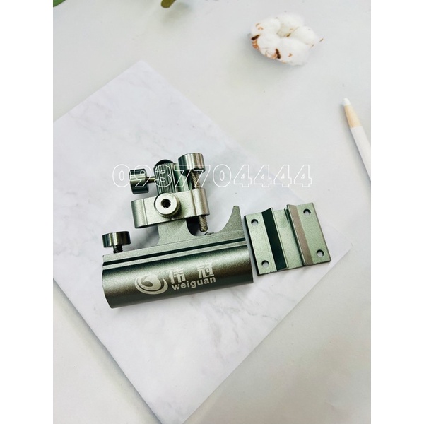 Pat gác cần tay trái