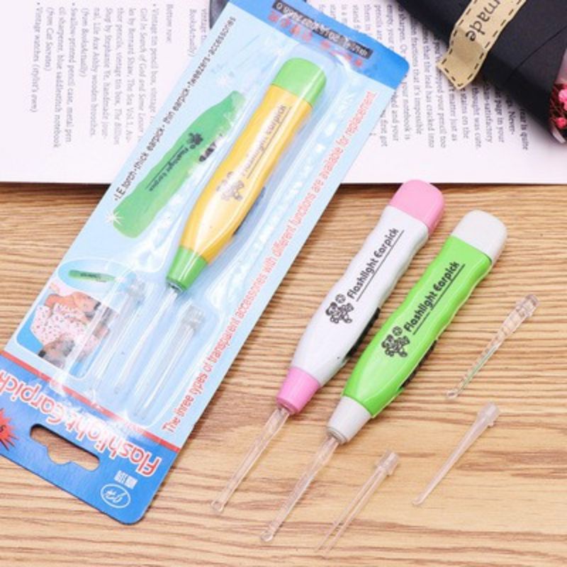 Dụng cụ lấy rái tai có đèn. móc tai có đèn cho bé