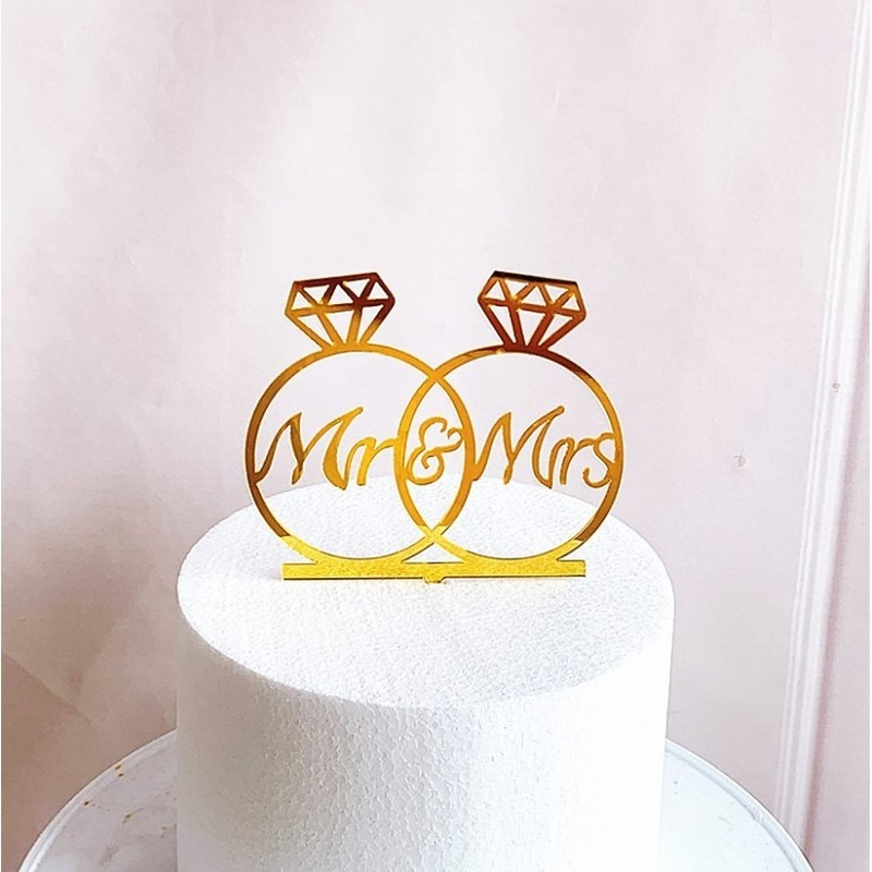 Chữ Ghim Trang Trí Bánh &quot;Mr&amp;Mrs&quot; Cho Tiệc Cưới