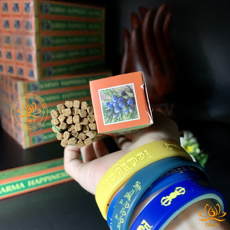 Nhang/hương KARMA HAPPINESS bản hộp cứng và Karma Happiness Green Tara bản vỏ mềm