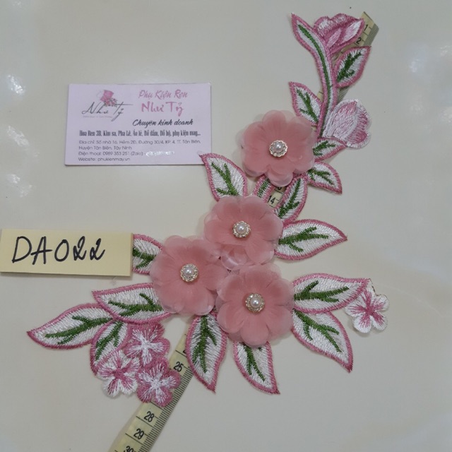 Hoa von 4 bông nhỏ mã DO022