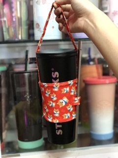 Quai treo ly giữ nhiệt