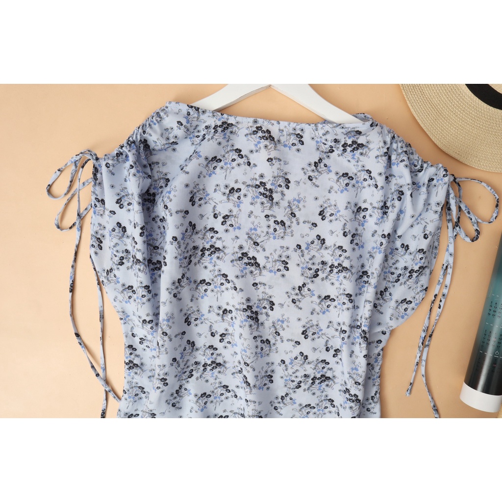 Áo kiểu cánh dơi nữ cotton KACHISA dây rút vai hoa màu xanh, họa tiết hoa văn xinh xắn