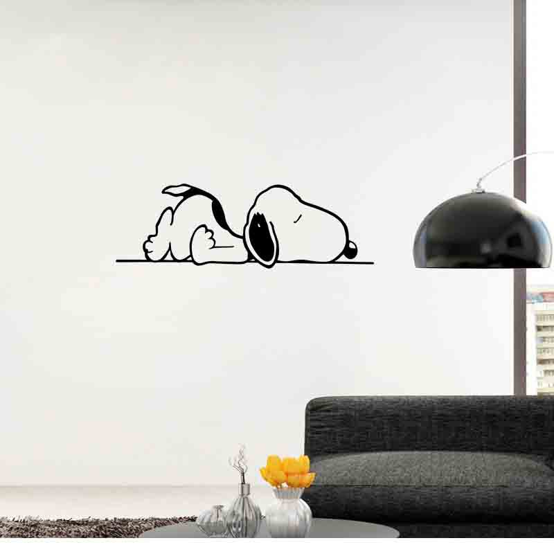 Miếng dán tường trang trí decor phòng khách, phòng ngủ hình chú chó Snoopy đáng yêu Gooo store