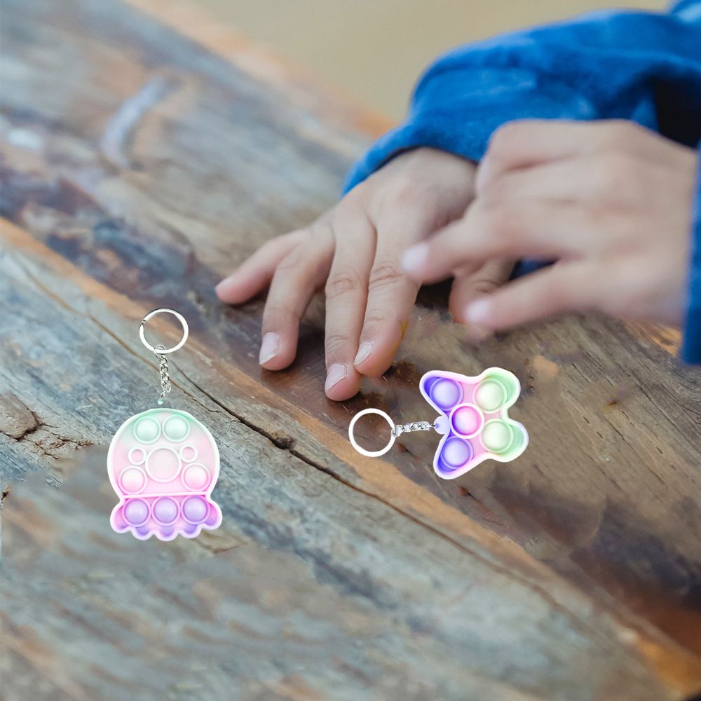 Móc Chìa Khóa Bằng Silicon Hình Cây Kem Vui Nhộn Giúp Giảm Căng Thẳng