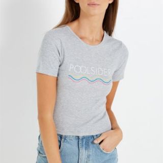Áo croptop thun kẻ sọc cá tính