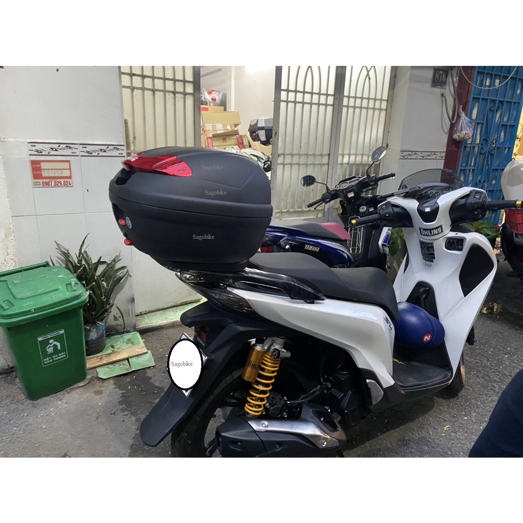 Thùng xe SH 150i, thùng Givi E340N kèm đế và bộ bát gắn riêng cho SH, hàng Givi chính hãng, bảo hành 2 năm