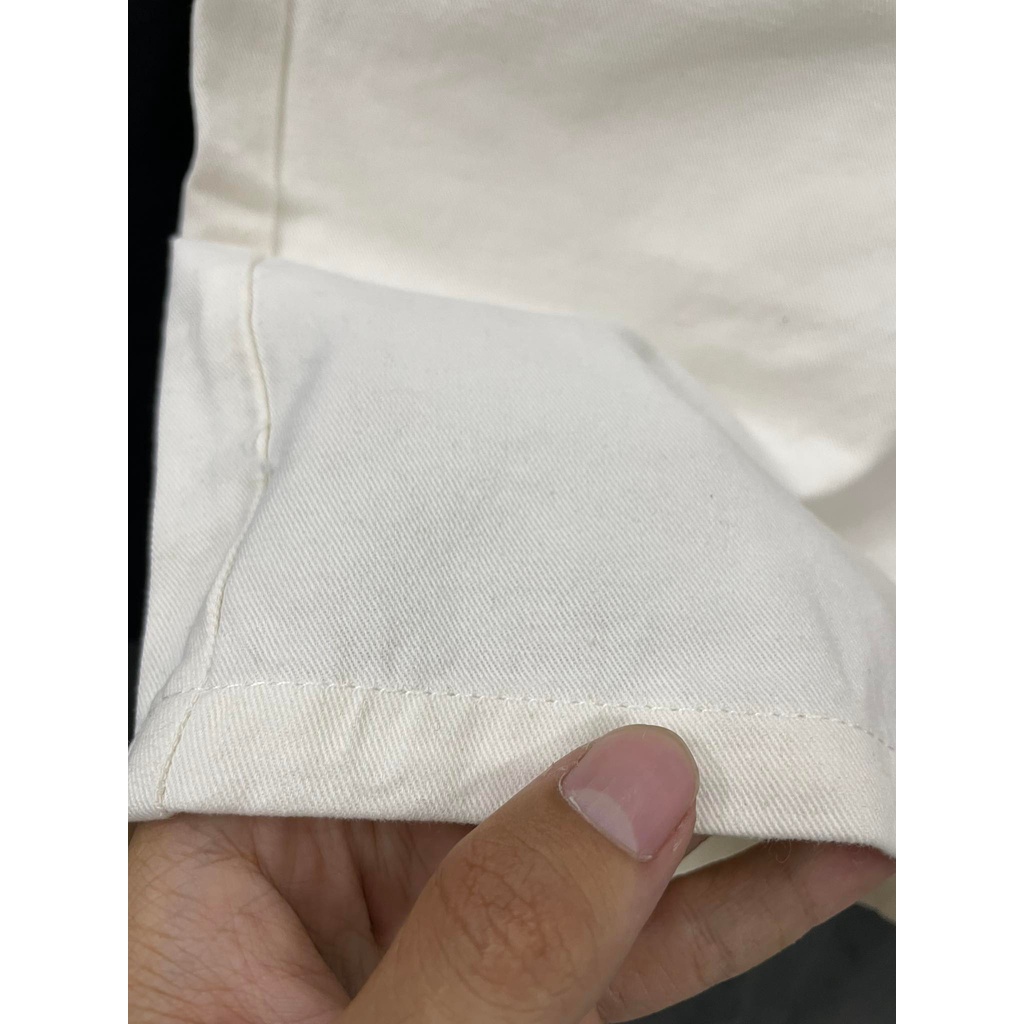 QUẦN SHORT KAKI NAM FORM NGỐ TRÊN GỐI