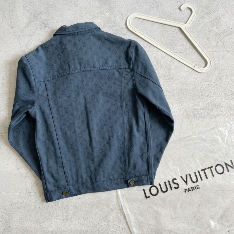 Áo khoác jeans thời trang LV logo siêu hot unisex