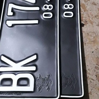 Cặp Biển Số Xe Dày 1mm Tiêu Chuẩn