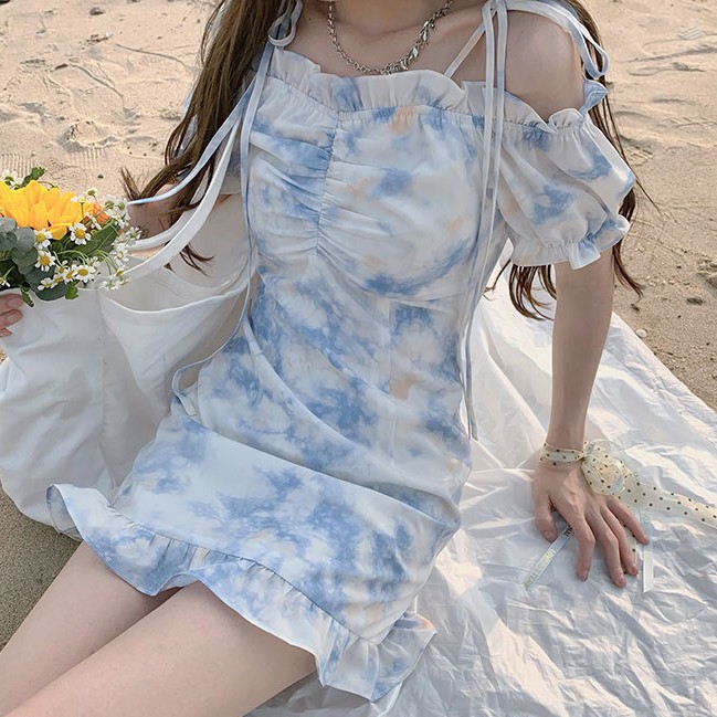 Váy hoa tay ngắn kiểu xếp ly thời trang hè 2021 sành điệu cho nữ | BigBuy360 - bigbuy360.vn