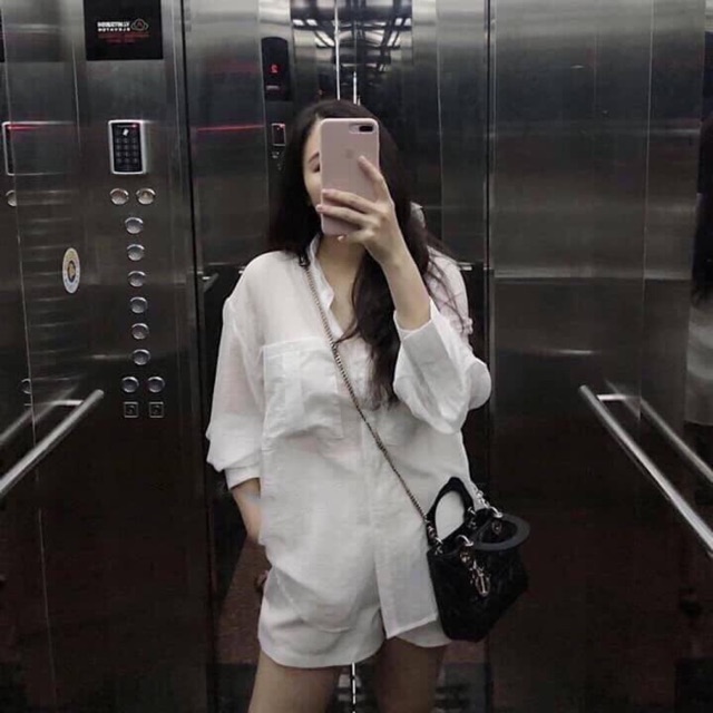 Áo sơ mi trắng vải xô form rộng tay dài cổ bẻ hai túi [N2101]