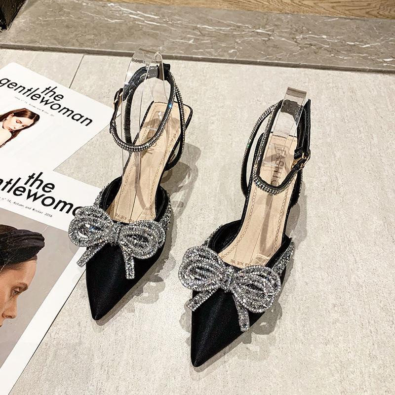 Giày Cao Gót Mũi Nhọn Thiết Kế Dây Cột Nơ Đính Đá Mẫu Mới 2022