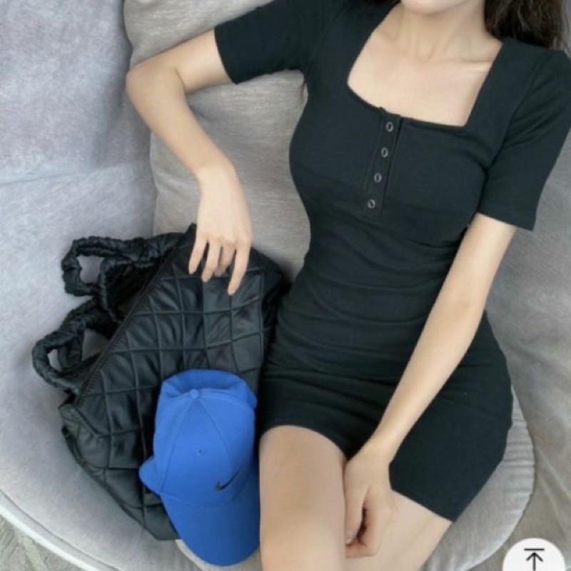 ĐẦM ÔM BODY TAY NGẮN NÚT BẤM CHẤT THUN GÂN SỊN