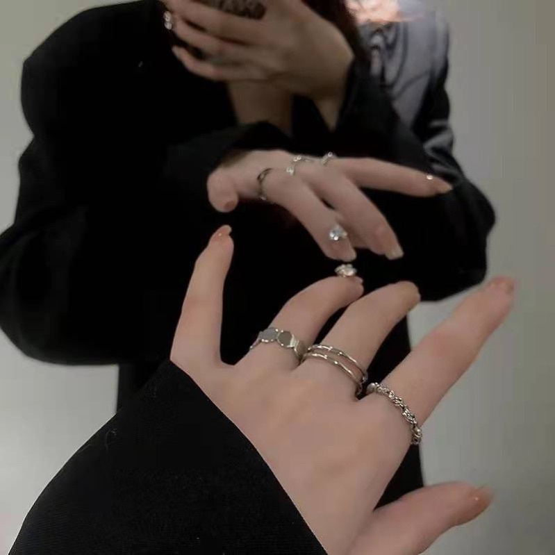 Set 3 nhẫn đeo khớp ngón tay titan thiết kế đơn giản sáng đẹp, phong cách thanh lịch và nữ tính thời trang cho nữ