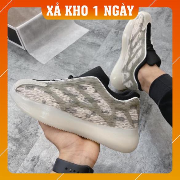 [Clip thật - Hàng Siêu Cấp] Giày Nam, Giày Thể Thao Nam YZ700 Dạ Quang Phát Sáng Xanh 1922