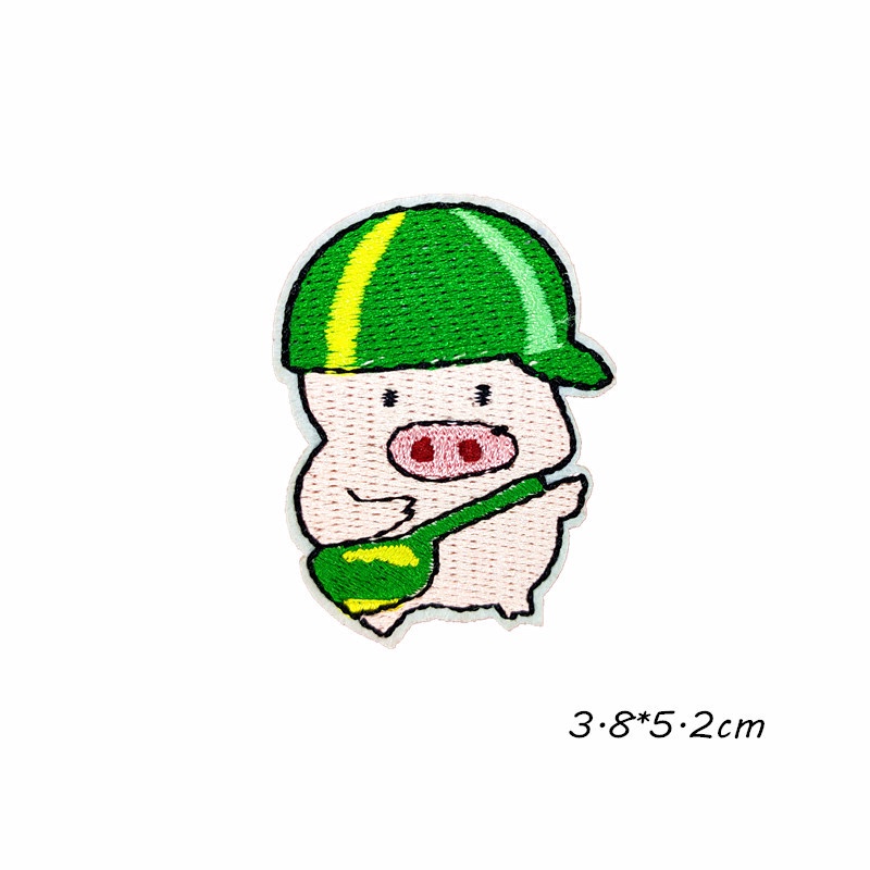 Sticker ủi thêu hình heo hoạt hình xinh xắn