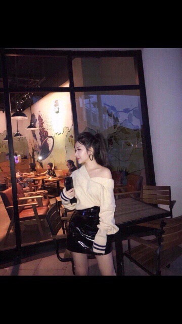 Chân váy da bóng dáng Classic hàng QC | BigBuy360 - bigbuy360.vn