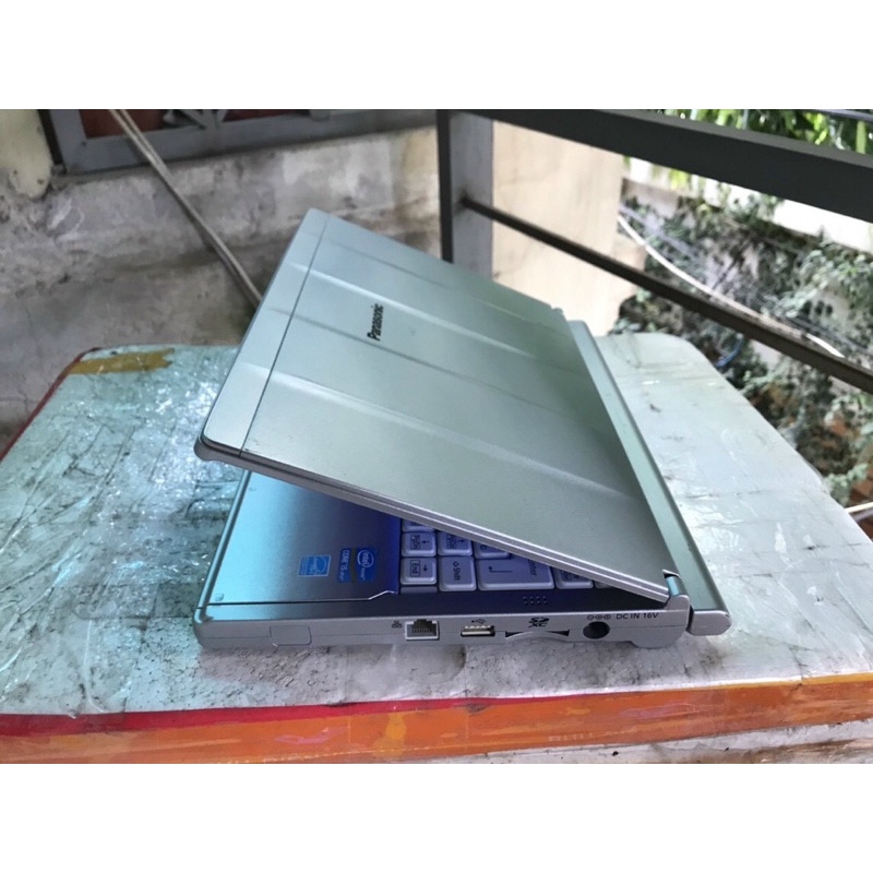 Laptop Panasonic cũ CF-NX2, SX2 chip core i5 3340, ram 4G, SSD 120G máy tuyển chọn