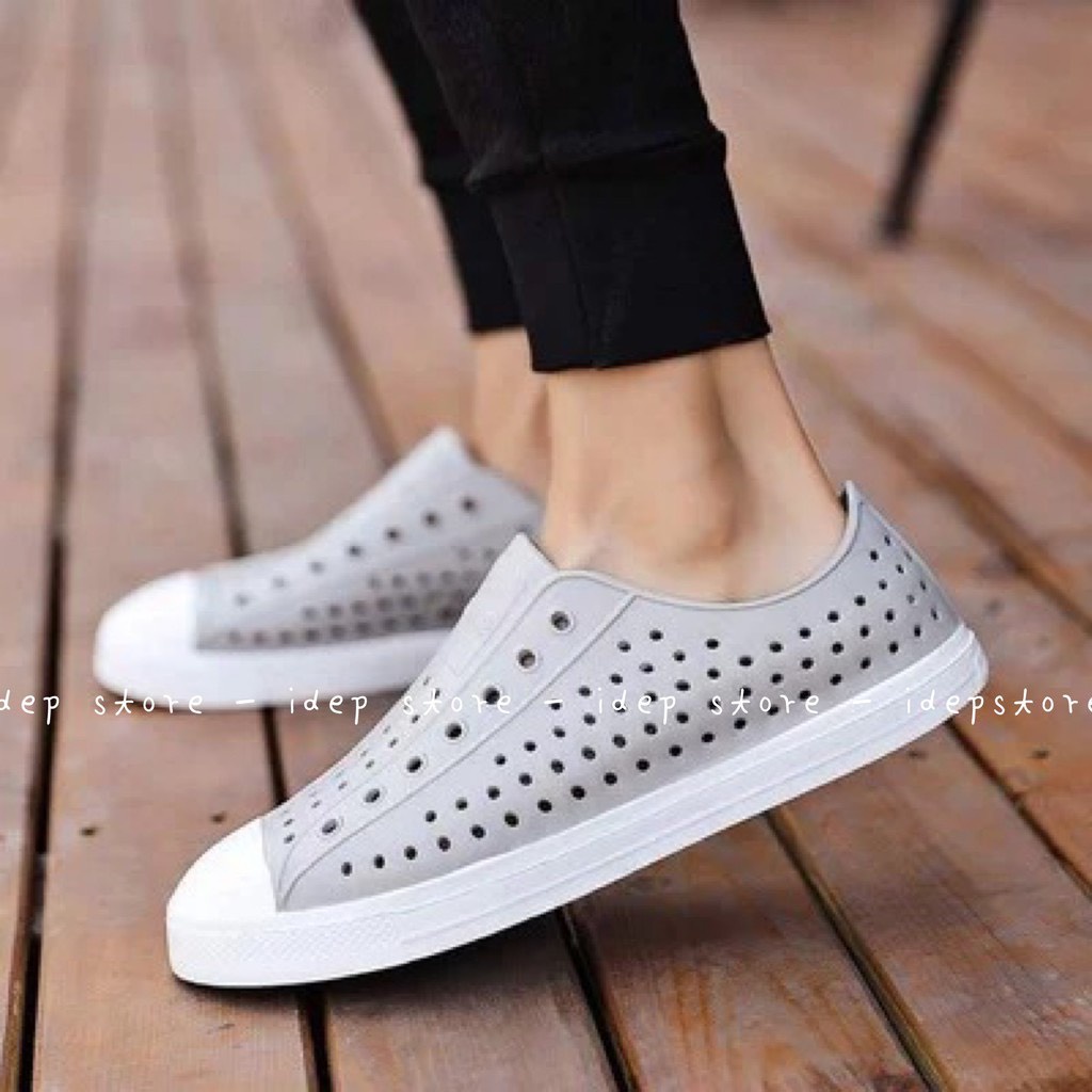 Giày sneaker nhựa nam đi mưa siêu nhẹ siêu mềm nhiều lỗ thoáng khí siêu mát siêu êm chống nước - GL025