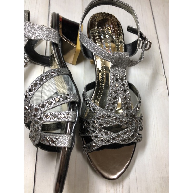 Sandal trung niên số lớn big size 38–42