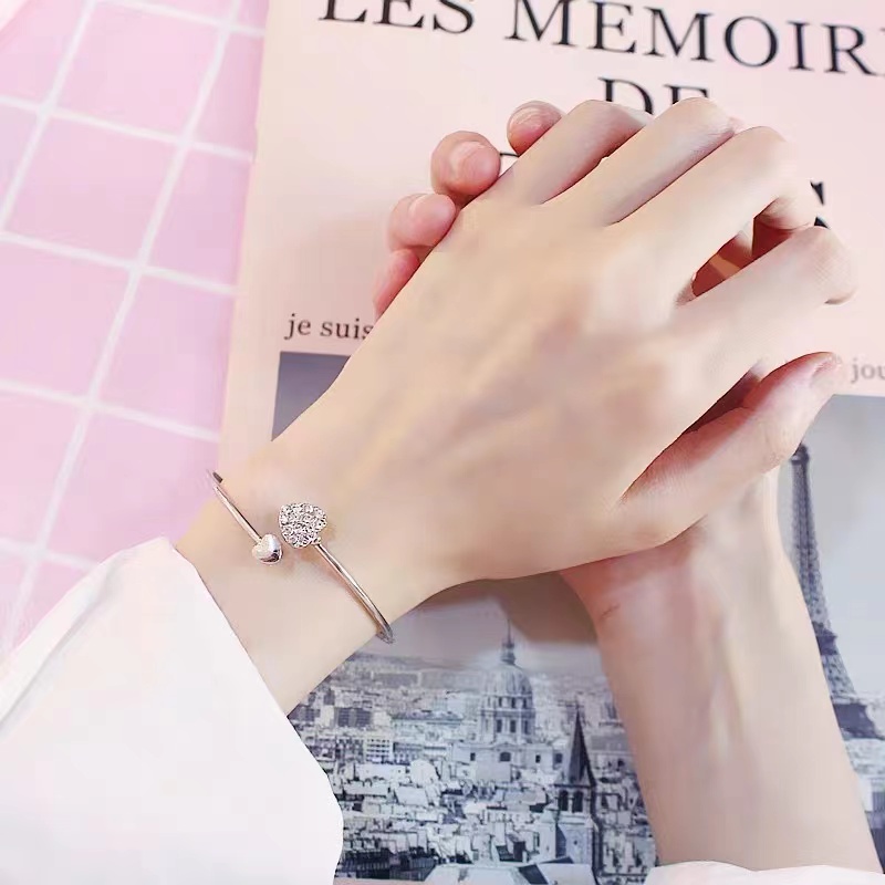 Vòng Tay Hở Mạ Vàng Hình Trái Tim Đính Đá Zircon Đơn Giản